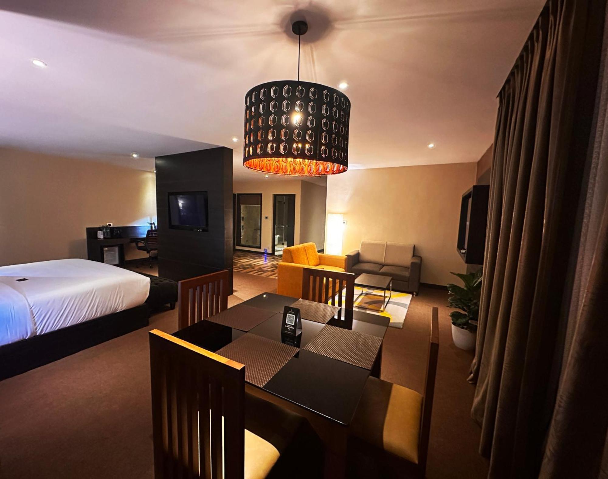 Viceroy Luxury Mountain Resort And Spa Муннар Экстерьер фото