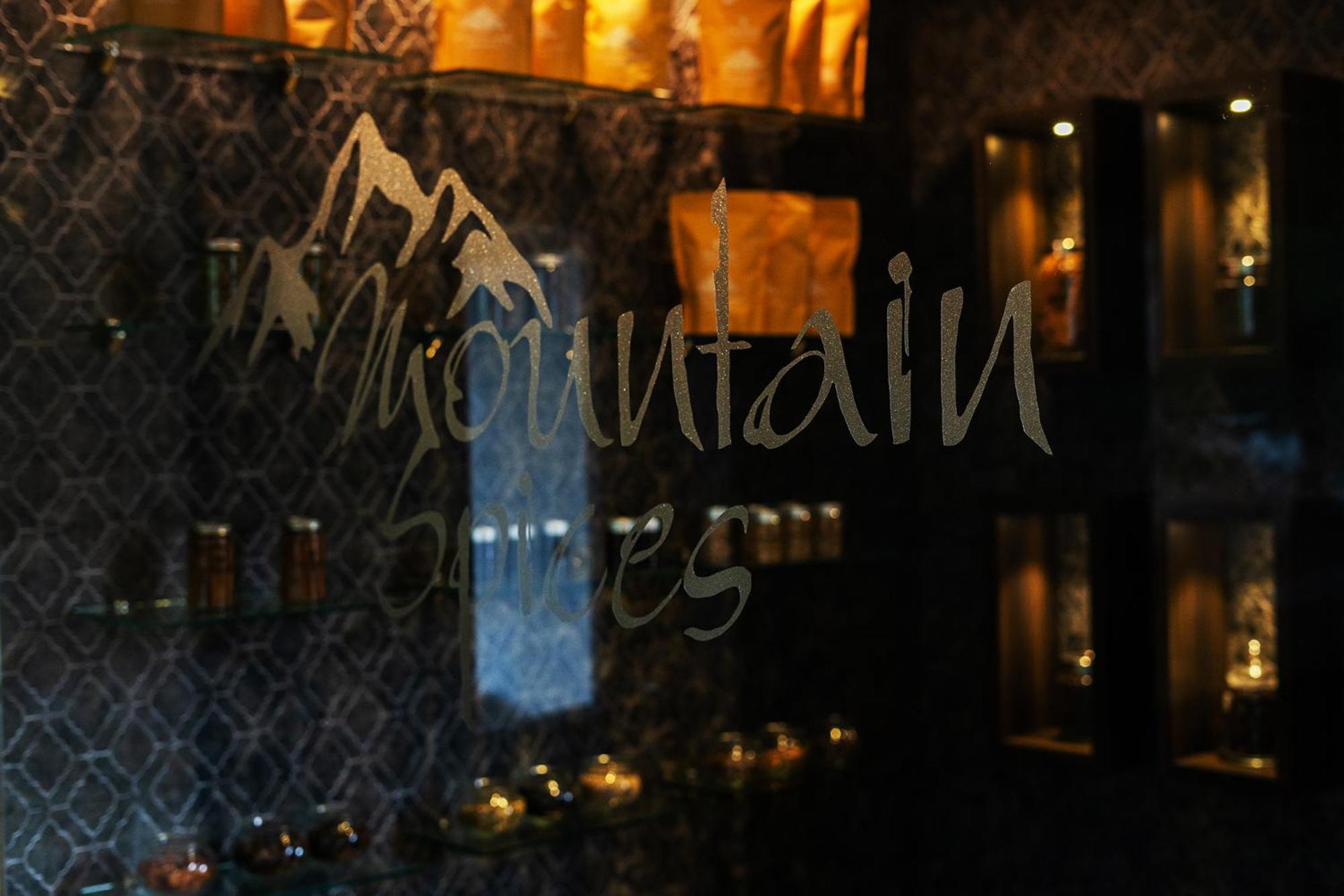 Viceroy Luxury Mountain Resort And Spa Муннар Экстерьер фото
